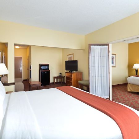 Holiday Inn Express Suites Little Rock West By Ihg Luaran gambar
