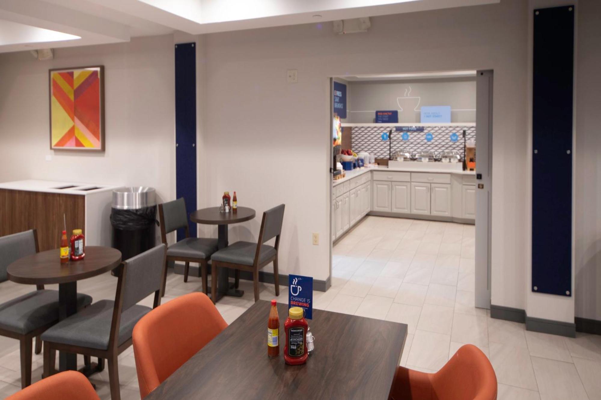 Holiday Inn Express Suites Little Rock West By Ihg Luaran gambar